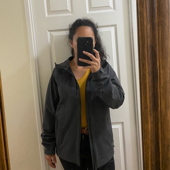 The north face all weather jacket (men’s small) - Picture 2 of 8